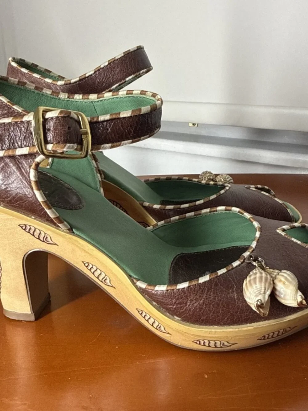 Miss L-Fire Rockabilly Brown Leather Wood Heel Platform Sandals RARE Size 6.5
